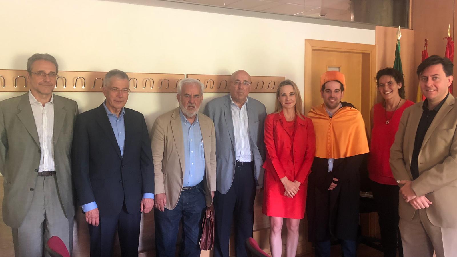 Jesús Alberto Benítez Amado defiende su tesis doctoral, dirigida por Laura Cruz Castro y Luis Sanz Menéndez (IPP) foto