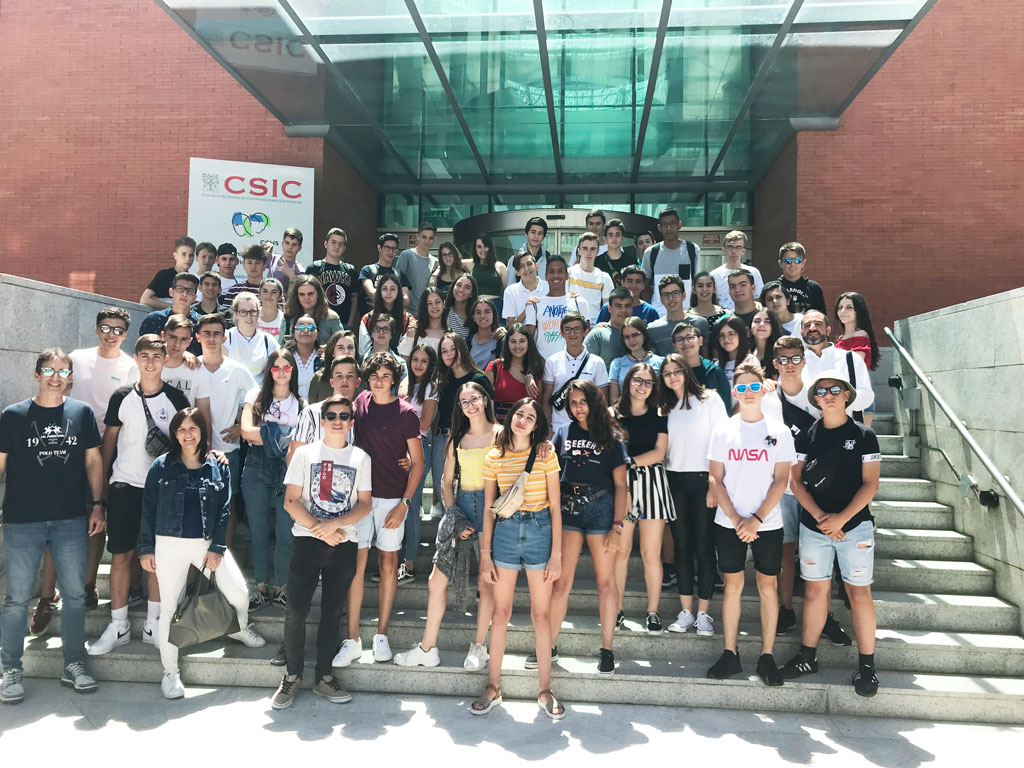 Alumnos del IES Teulada de Alicante visitan el CCHS