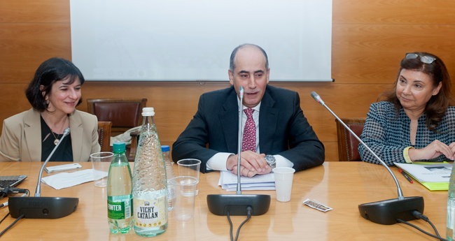 El ILC coordina una mesa redonda sobre la crisis de los refugiados y el diálogo interreligioso El ILC coordina una mesa redonda sobre la crisis de los refugiados y el diálogo interreligioso