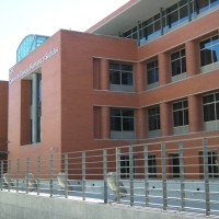 Fachada del Centro de Ciencias Humanas y Sociales (CCHS-CSIC)