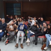 “A los alumnos les encanta conocer a los investigadores y su trabajo de forma tan amena, repetiremos”, José Mª Frontela, director del IES Alonso Berruguete de Palencia “A los alumnos les encanta conocer a los investigadores y su trabajo de forma tan amena, repetiremos”, José Mª Frontela, director del IES Alonso Berruguete de Palencia