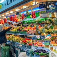 Mercat de la Concepció, en Barcelona. / Istock