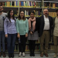 Los asistentes a la visita flanqueados a la izquierda por Juan Rodríguez y a la derecha por Helena Rodríguez Los asistentes a la visita flanqueados a la izquierda por Juan Rodríguez y a la derecha por Helena Rodríguez