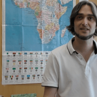 Las diversas facetas de la migración africana en Europa, en un seminario organizado por Yoan Molinero (IEGD) Las diversas facetas de la migración africana en Europa, en un seminario organizado por Yoan Molinero (IEGD)