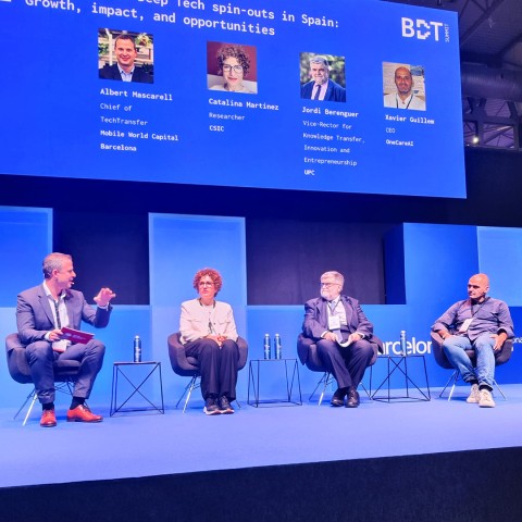 Segunda foto de Catalina Martínez durante su intervención en el Barcelona Deep Tech Summit 2025