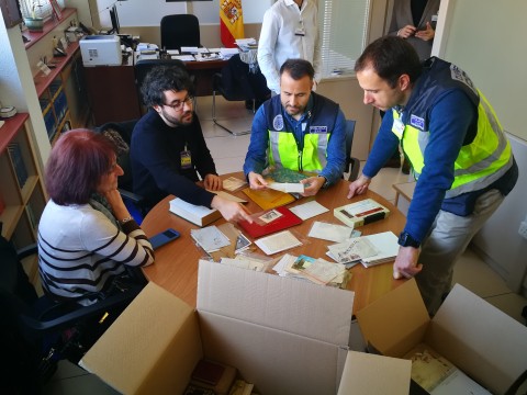 Reconocimiento del material recuperado durante la Operación Brocal